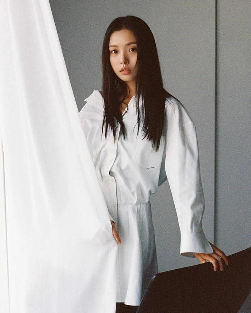 高敏诗个人资料,才华横溢的诗人，情感细腻的文学探索者